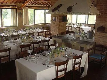 Bed & Breakfast Agriturismo Pometti - Fattoria La Selva Italy