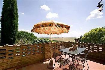 Agriturismo Pometti - Fattoria La Selva Trequanda Frühstückspension